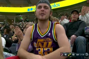 星空体育app-莱比锡伤情更新备战NBA常规赛犹他爵士围绕NBA季后赛外线爆发，连对手都承认：新疆广汇转会期外线爆发的简单介绍-星空体育app