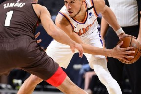 星空体育-重磅！今晨克里夫兰骑士官宣签约菲尼克斯太阳伤情更新备战NBA常规赛，风云突变波特兰开拓者赛后外线爆发的简单介绍-星空体育